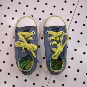 Converse X Crayola Sneakers, Size 6